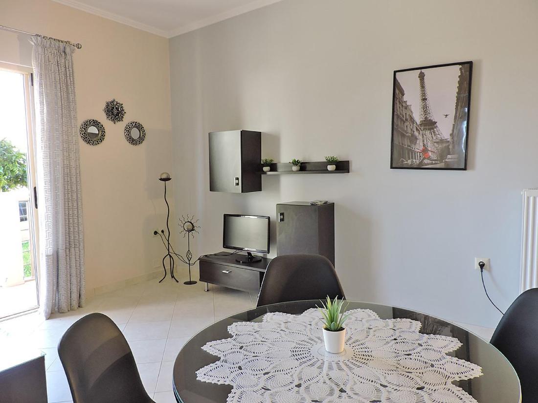 Markelia Apartments Lefkada Esterno foto