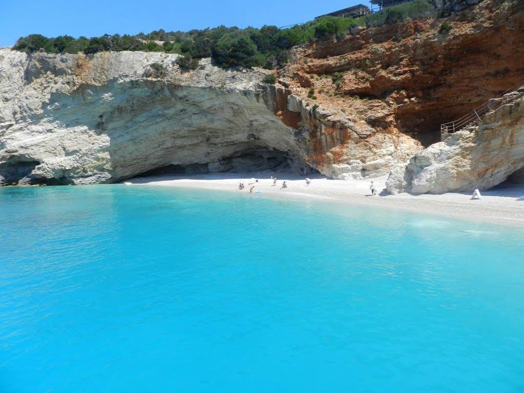 Markelia Apartments Lefkada Esterno foto