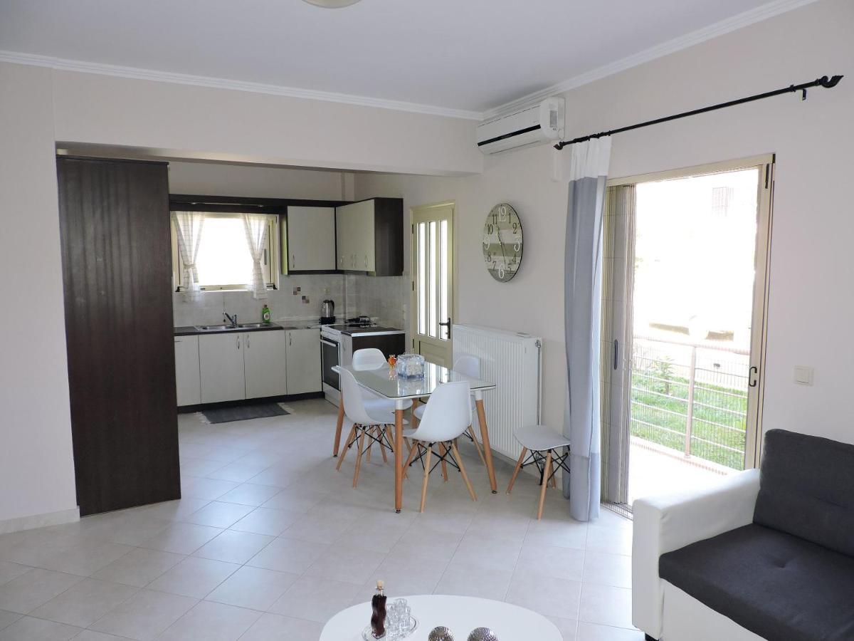 Markelia Apartments Lefkada Esterno foto
