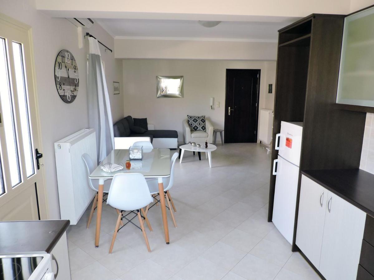 Markelia Apartments Lefkada Esterno foto