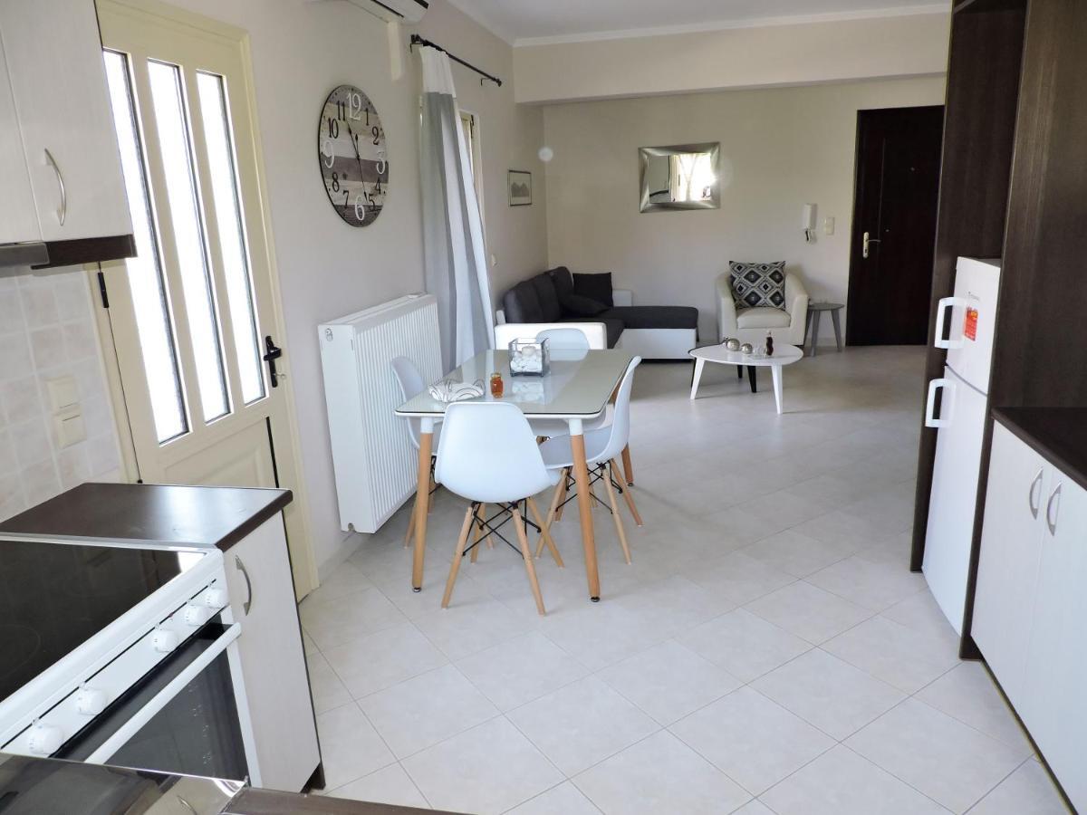 Markelia Apartments Lefkada Esterno foto
